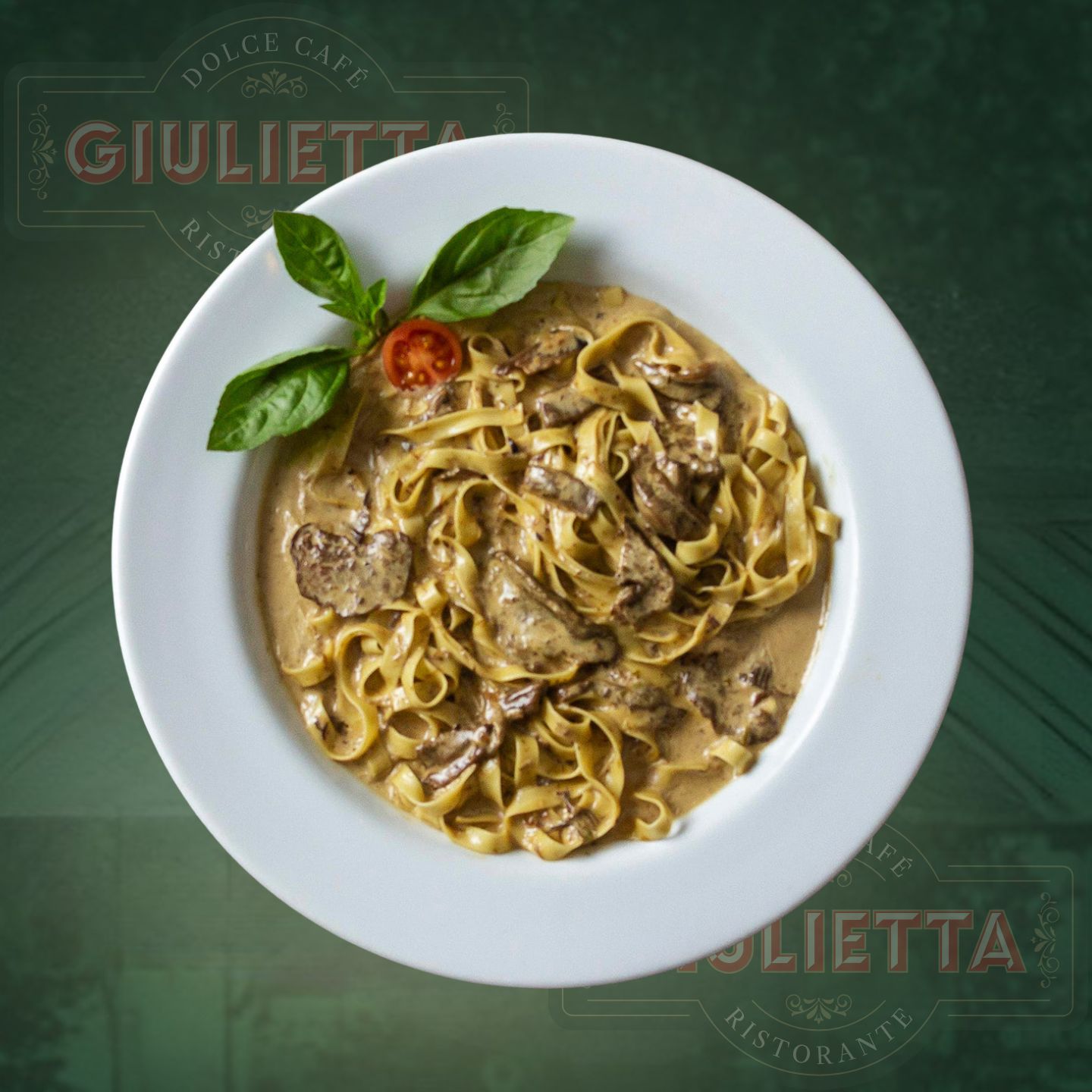 FETUCCINI AL FUNGHI PORCINI