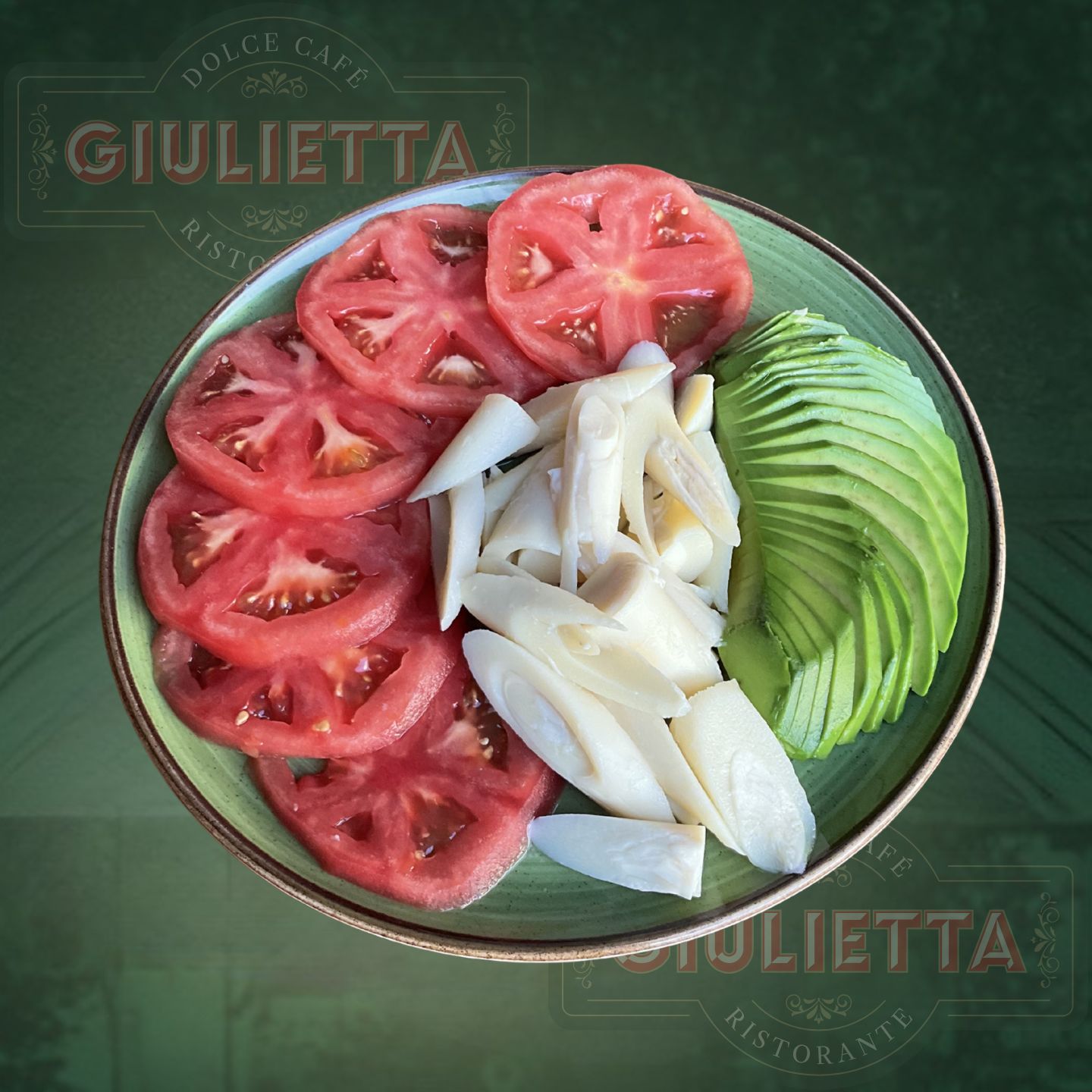 PALTA, TOMATE, PALMITO
